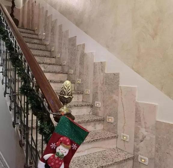 اتاق کلاسیک چهارنفره, Hostal Plaza