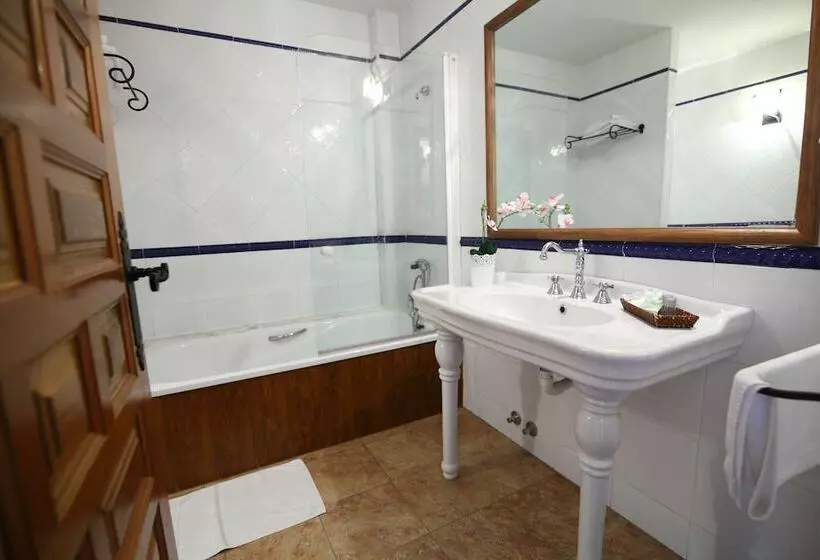 Familienzimmer, A Posada