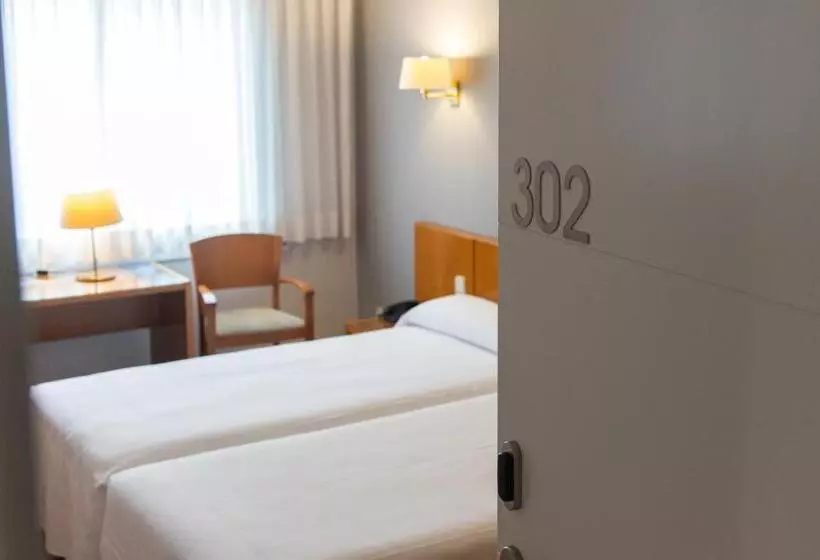 Habitación Estándar, Borrell