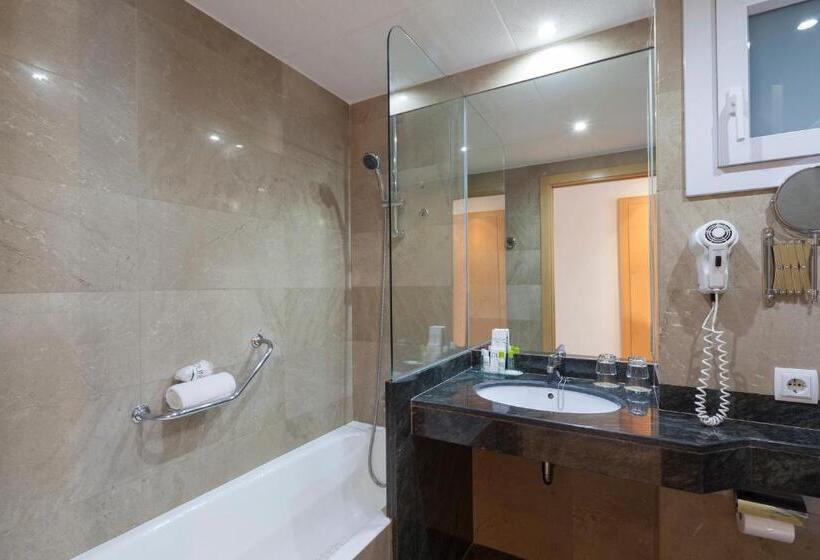 Triple Room Sea View, Canyelles Platja