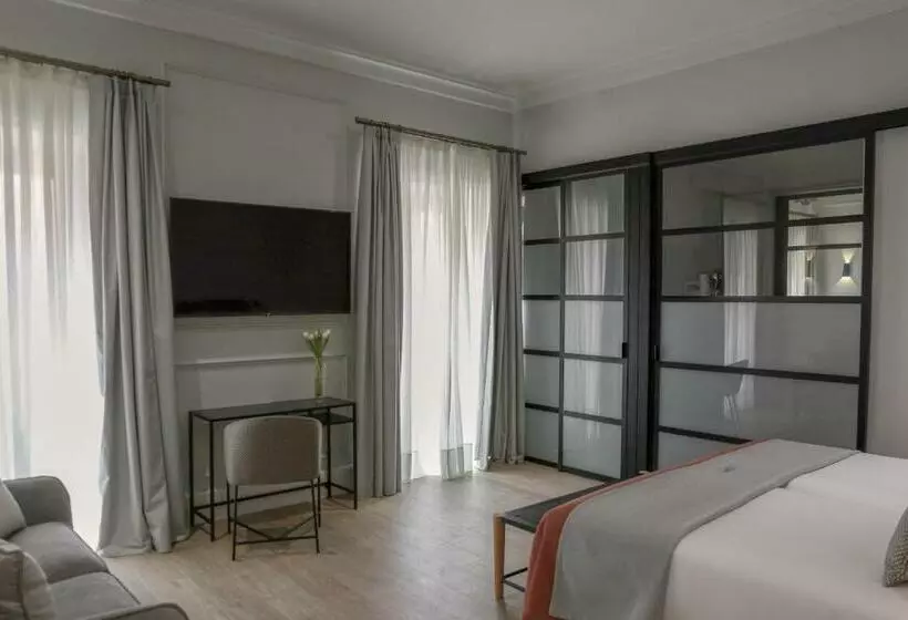 سوییت اجرایی, Casa Romana Hotel Boutique