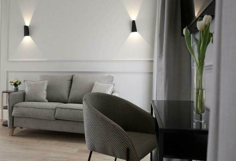 سوییت اجرایی, Casa Romana Hotel Boutique