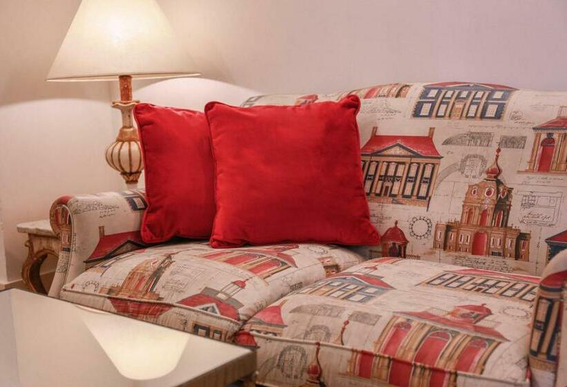 سوییت اجرایی, Casa Romana Hotel Boutique