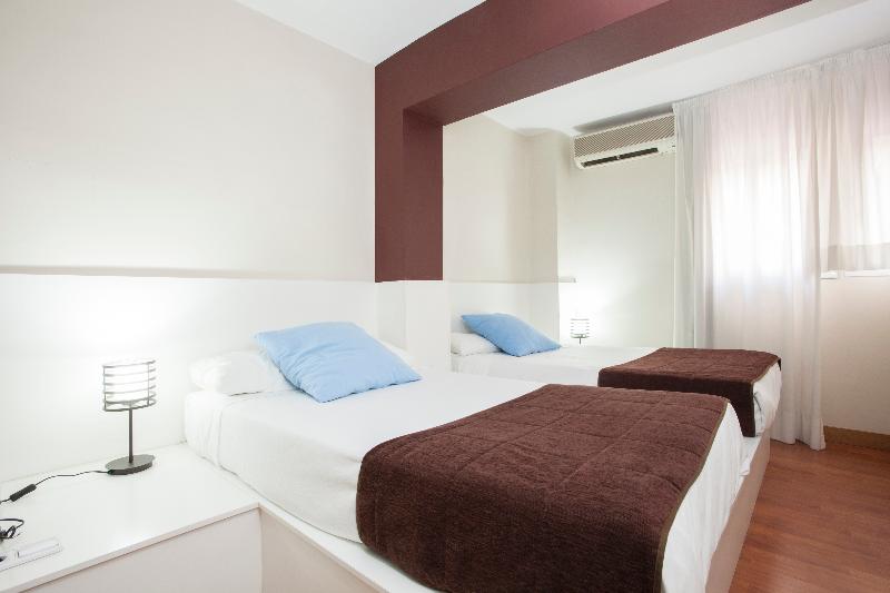 Номер Стандарт, Olympia Consul Del Mar