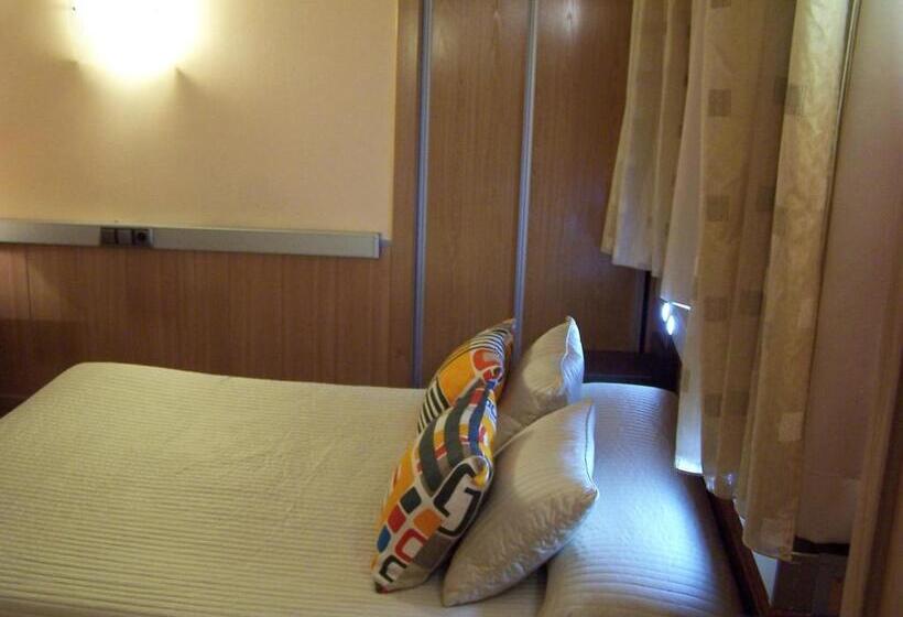 Номер Basic, Hostal El Carmen