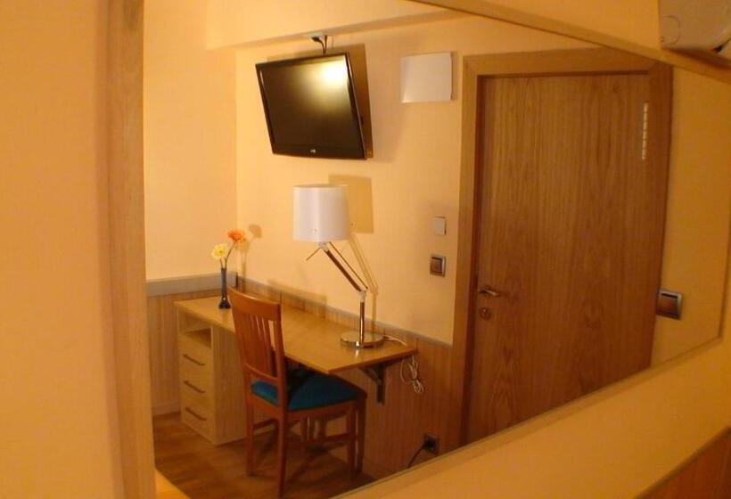 Номер Стандарт Индивидуальный, Hostal El Carmen