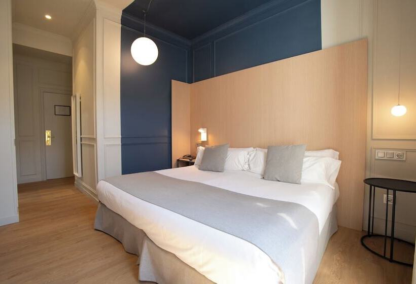 Номер Стандарт, Olympia Consul Del Mar