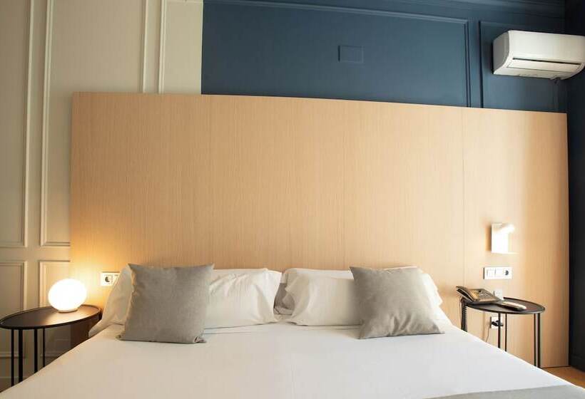 Номер Стандарт, Olympia Consul Del Mar