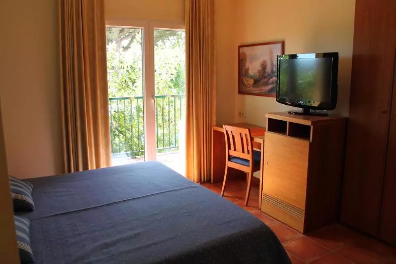 Standard Single Room, Restaurant Hotel Picasso
