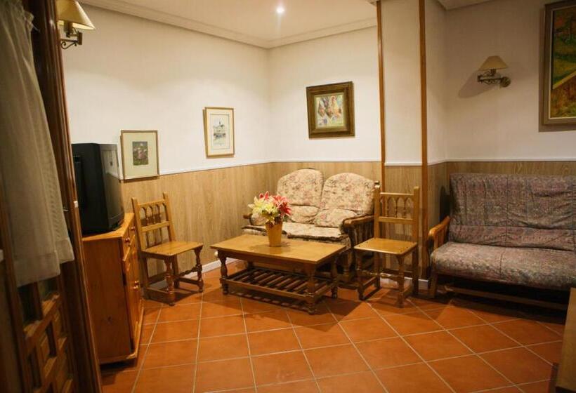 חדר סטנדרט, Plaza