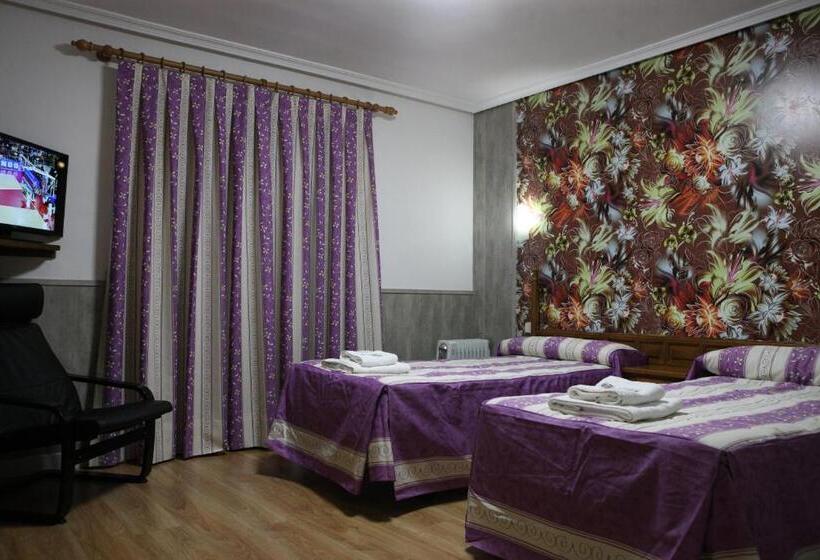 חדר סטנדרט, Plaza