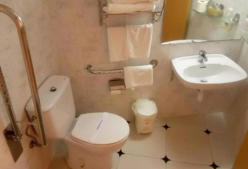 Quarto Standard Individual para Deficientes, Vilobi