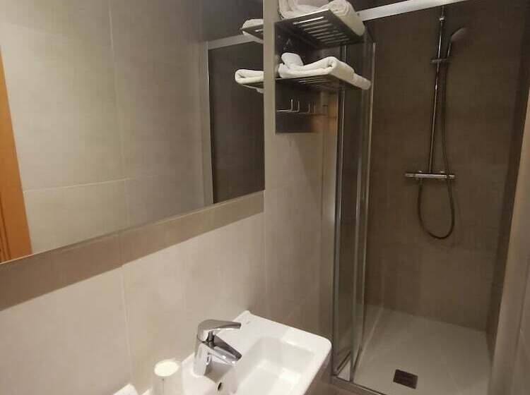 Номер Стандарт Трехместный, Vilobi