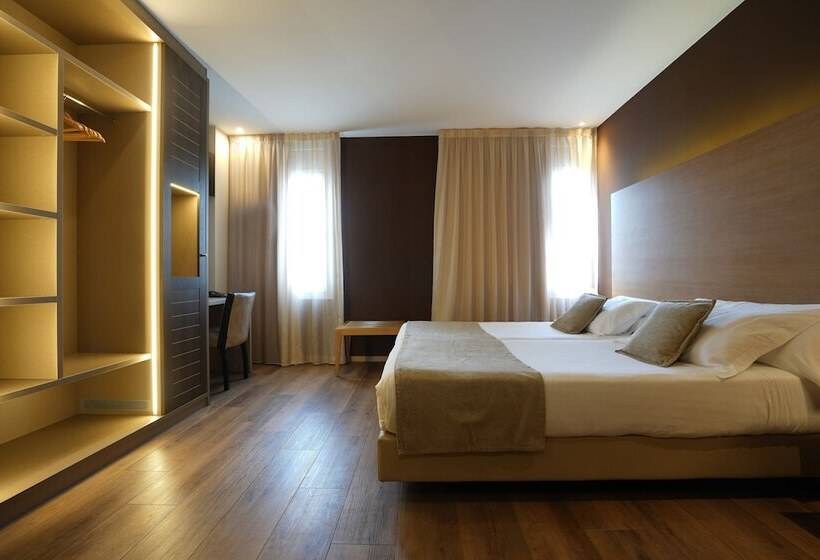 스탠다드 룸, Windsor Tossa   Adults Only 16