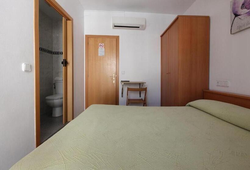 اتاق استاندارد با بالکن, Hostal L'alba