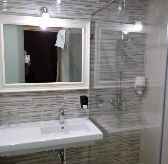 Chambre Triple Standard, Bruselas