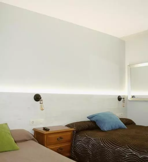 Studio Standard, Bruselas