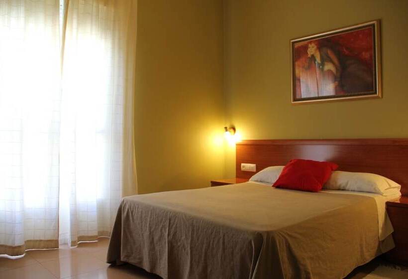 스탠다드 룸, Dora