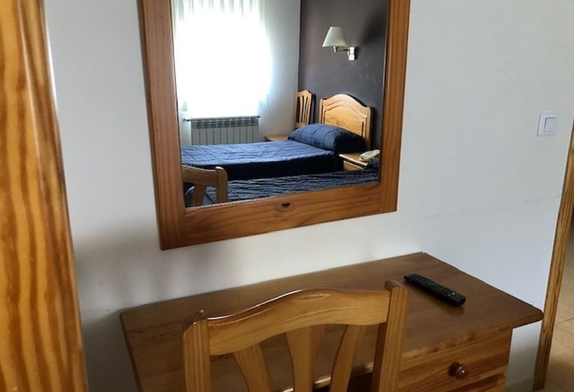 Трехместный Номер Комфорт, Gil