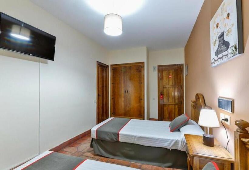 スタンダードルーム, Hostal Alfonso Xi
