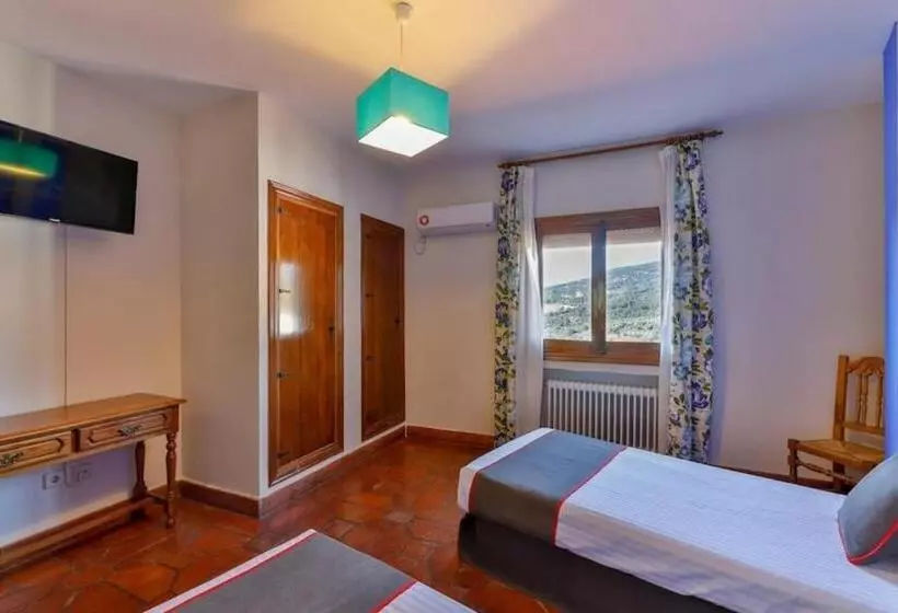 اتاق استاندارد با چشمانداز, Hostal Alfonso Xi
