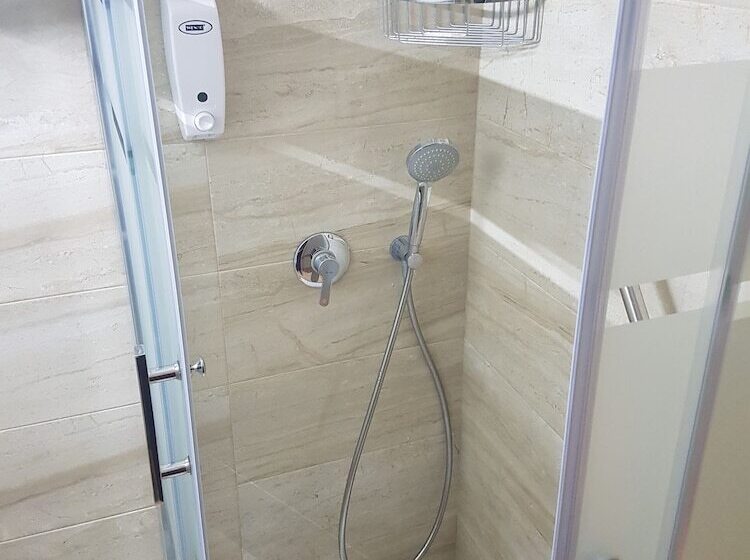 Quarto Estandar, Hostal Bahia