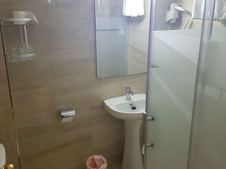 Quarto Estandar, Hostal Bahia