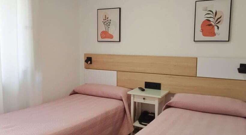 스탠다드 룸, Hostal Bahia