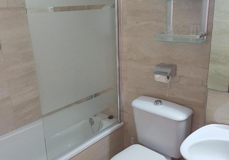 Quarto Estandar, Hostal Bahia