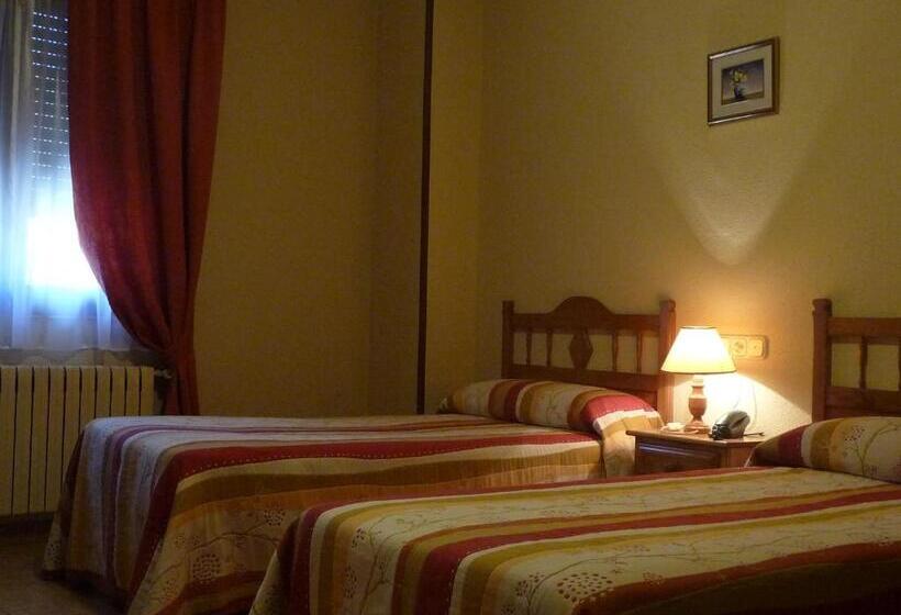 スタンダードルーム, Hostal Gogar