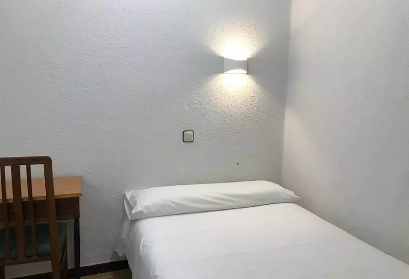 اتاق استاندارد سه نفره, Hostal La Mexicana