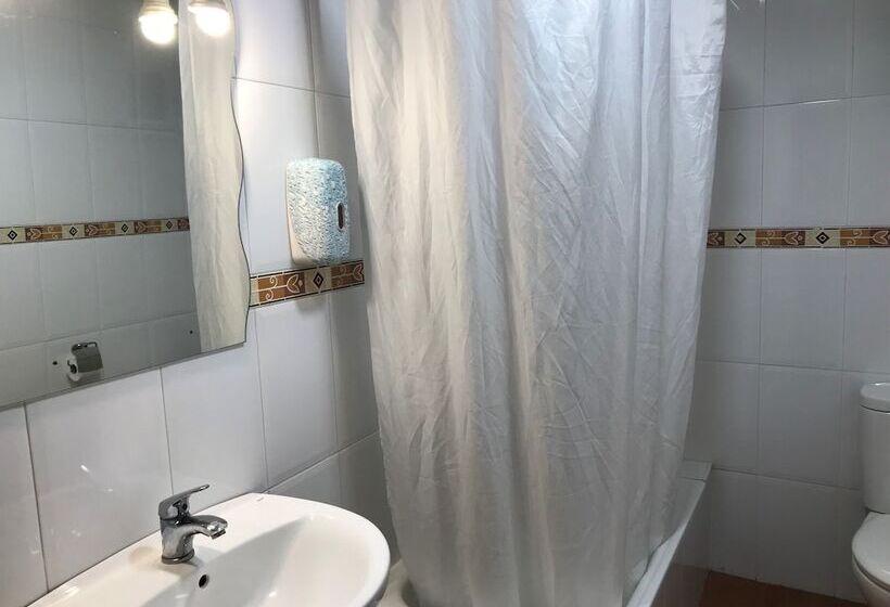 スタンダード４人部屋, Hostal La Mexicana