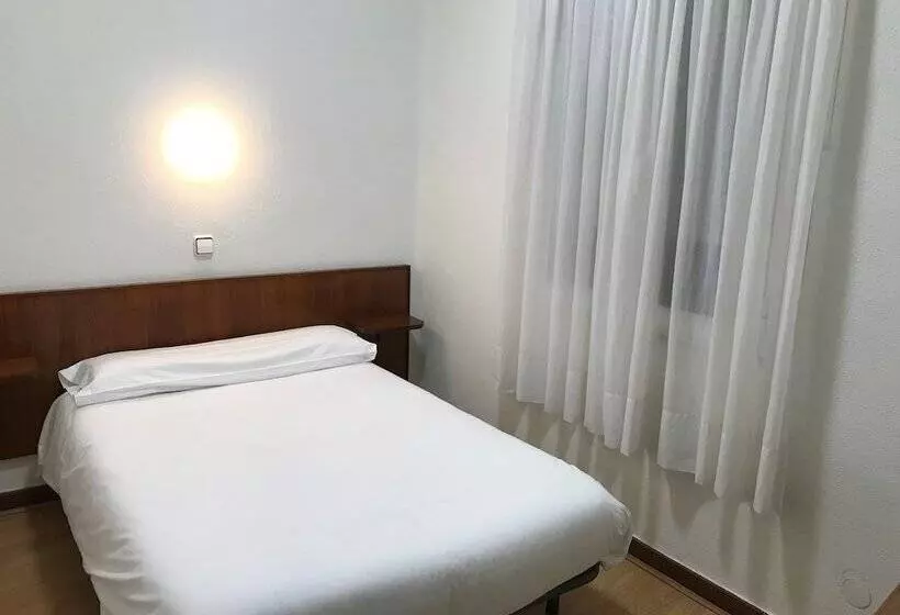 اتاق استاندارد سه نفره, Hostal La Mexicana