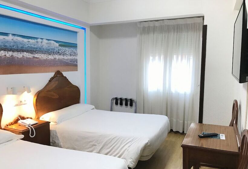 带城市景观的标准间, Hostal La Mexicana