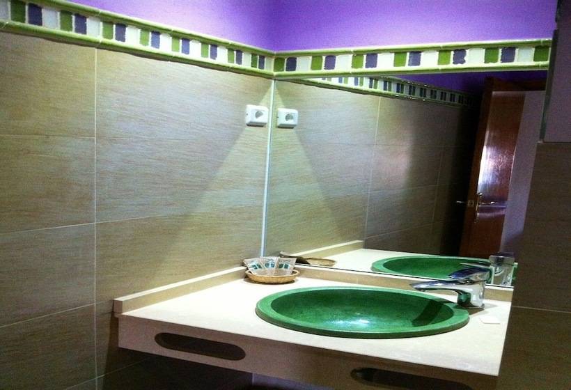 스탠다드 룸, Hostal León