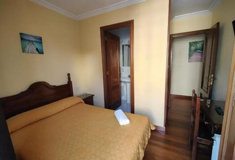اتاق استاندارد یک تخته با بالکن, Pensión Residencia Buenos Aires