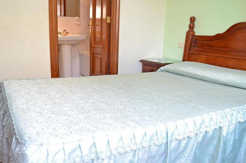 חדר סטנדרט יחיד עם מרפסת, Pensión Residencia Buenos Aires