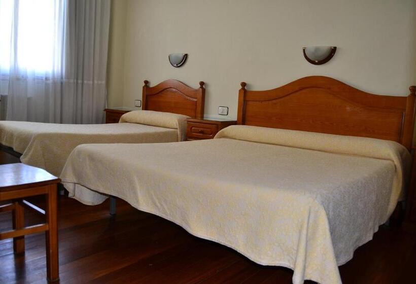 חדר סטנדרט לשלושה, Pensión Residencia Buenos Aires