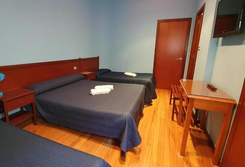 חדר סטנדרט לשלושה, Pensión Residencia Buenos Aires