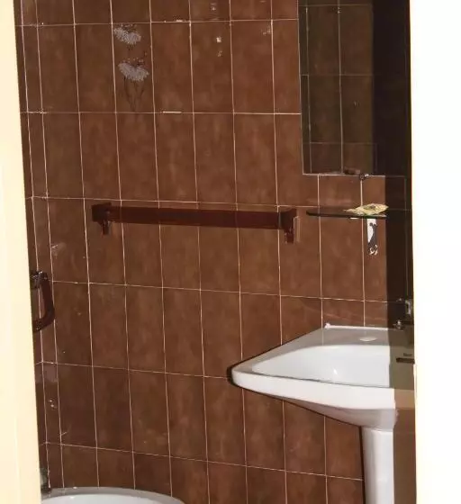 Habitació Triple Estàndard, Hostal Andalucia