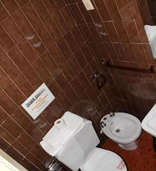 Habitació Quàdruple Estàndard, Hostal Andalucia