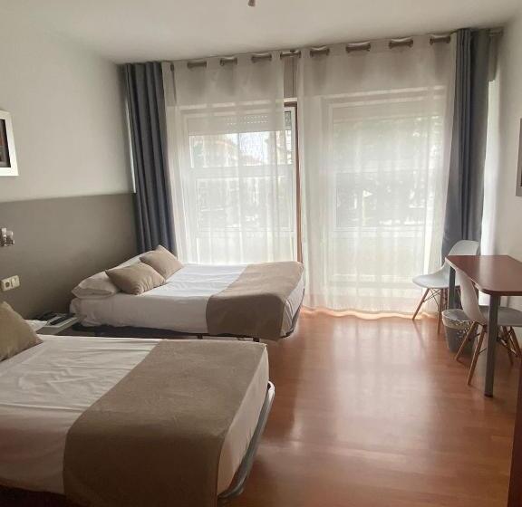 스탠다드 룸, Pensión Residencia Fornos