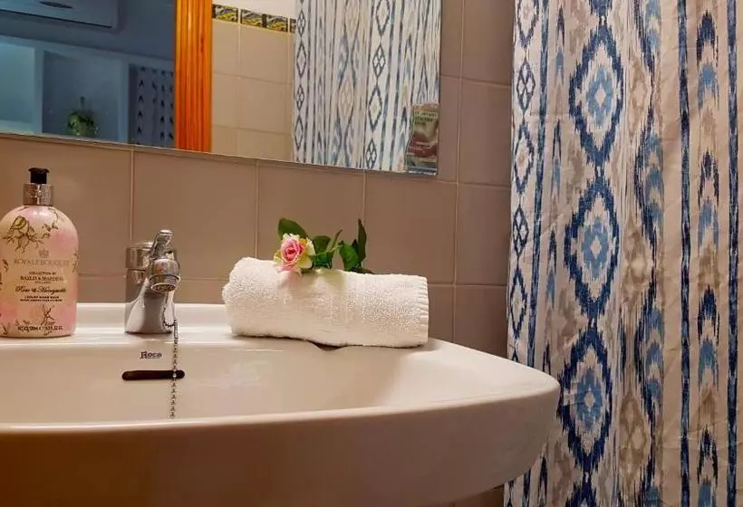 Süit, Hostal Ca'n Tiu