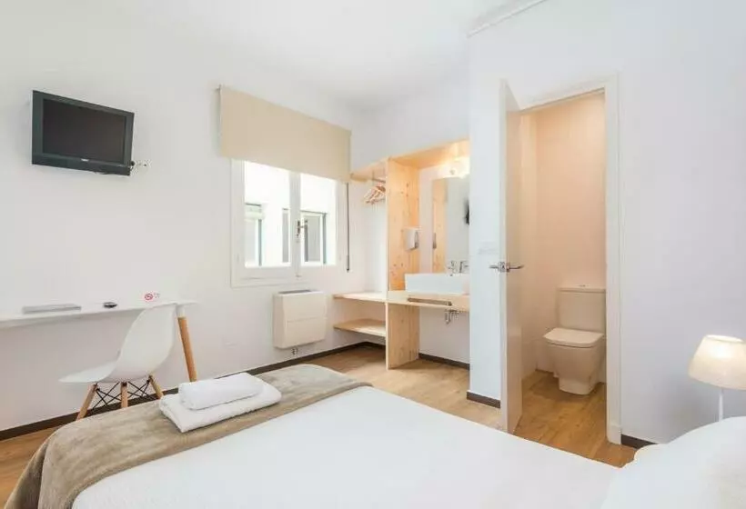 اتاق استاندارد یک نفره, Hostal Jume  Urban Rooms