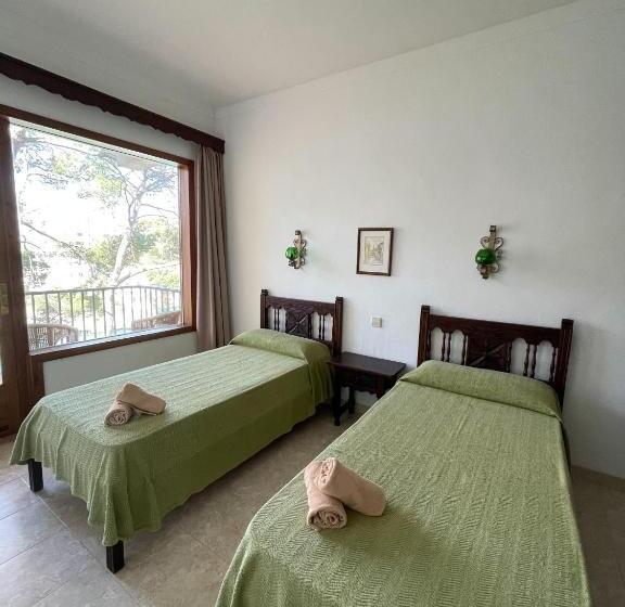 Номер Стандарт Вид на Море, Hostal Palmaria