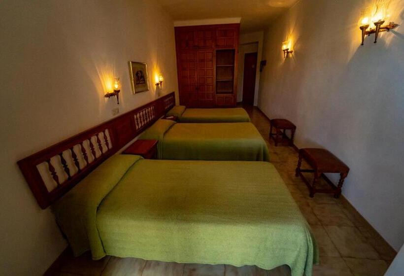 غرفة ديلوكس مطلّة علي البحر, Hostal Palmaria