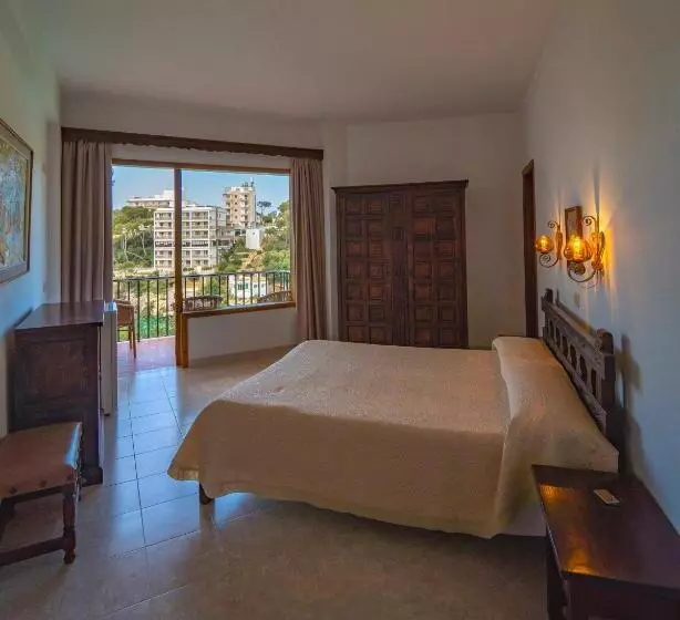 اتاق لوکس با چشم‌انداز دریا, Hostal Palmaria