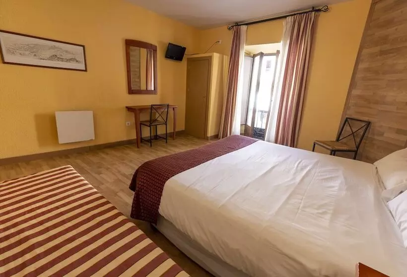 Superior Room, Hostal Restaurante Puerta Del Alcazar