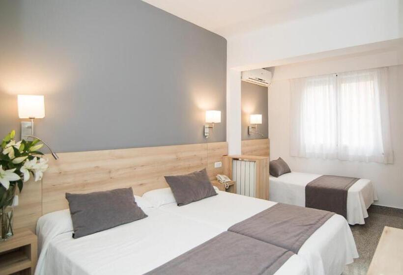 חדר סטנדרט לשלושה, Abelay