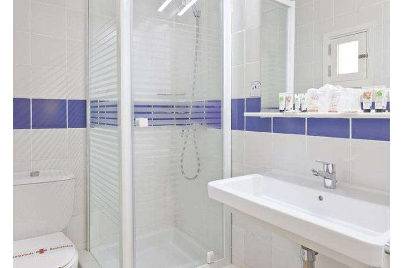 标准间, Cala Martina